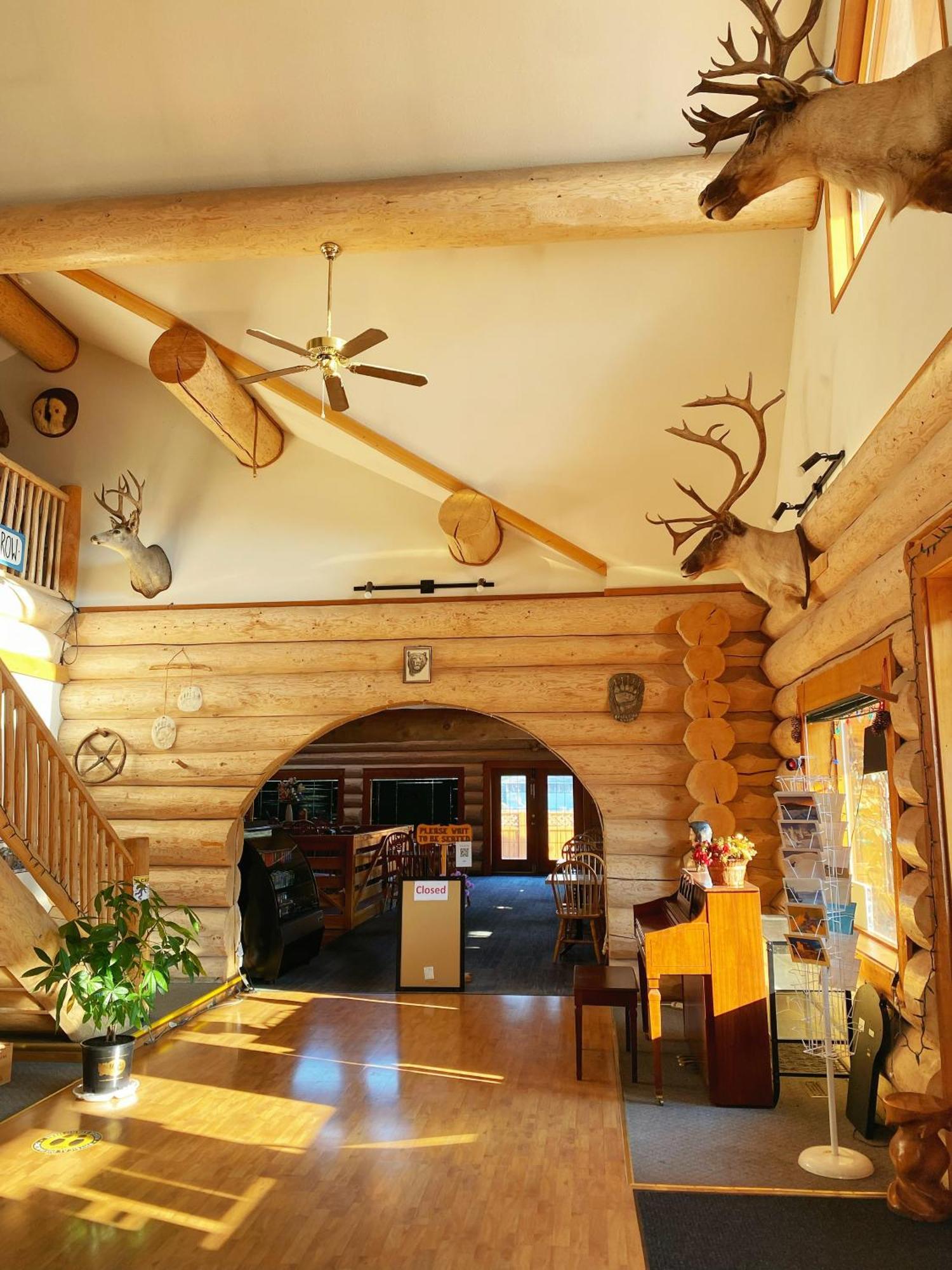 Bear'S Claw Lodge Cache Creek Extérieur photo